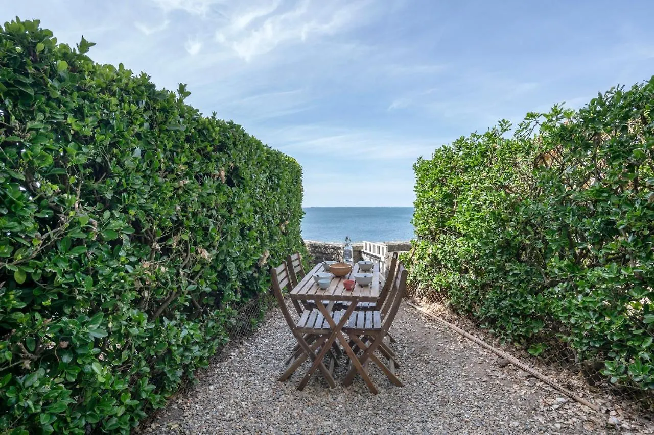 Belle Terrasse Avec Vue Sur L'Ocean - 90M De La Plage Arzon Apartment